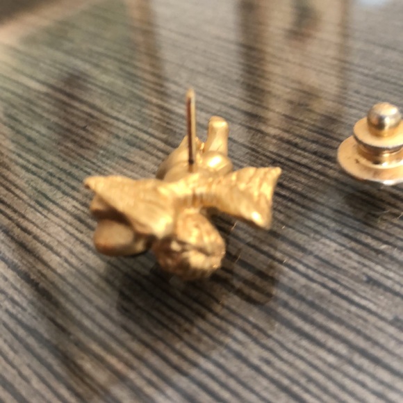 Vintage AVON Angelic Birthstone Pin February/ Simulated Amethyst 1996 - Picture 8 of 15